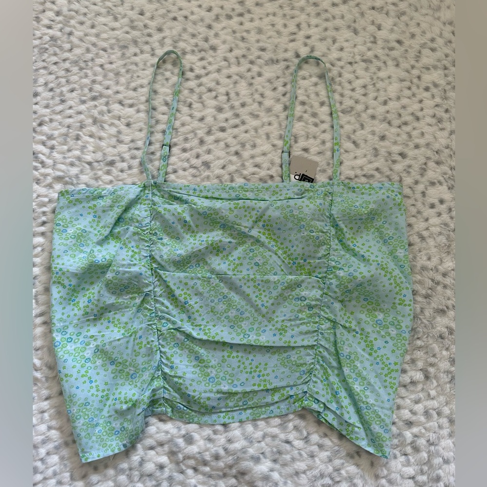 BP floral cropped top size Small